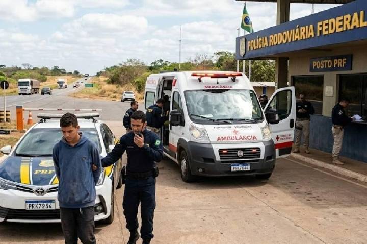 Adolescente de 15 anos é apreendido depois de furtar ambulância e dirigir em zigue-zague na BR-364