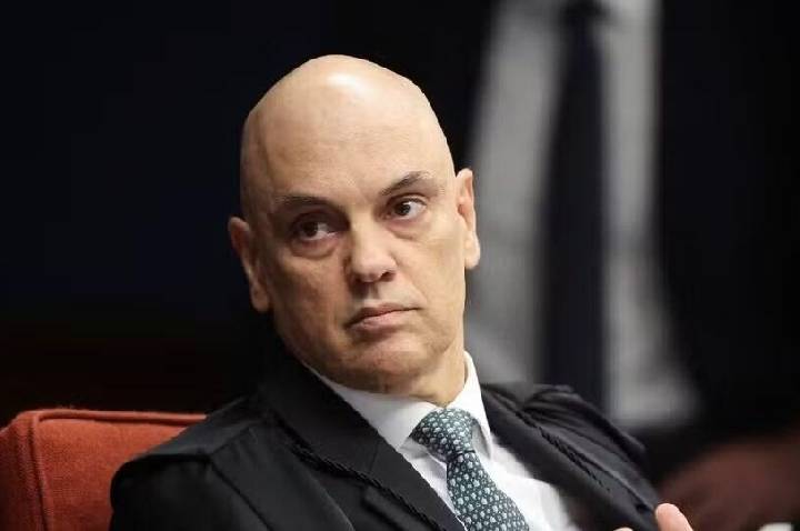 Ala de Moraes deve questionar relatório de Mendonça antes de investigação