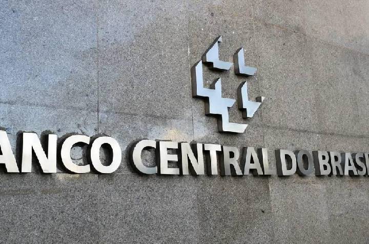 Banco Central liquida instituições do Grupo Simpala