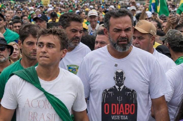 Bruno Scheid participa de ato de Nikolas contra Alcolumbre