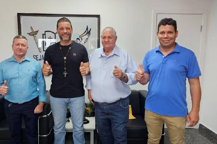 Delegado Camargo recebe vereadores de Cabixi para discutir melhorias e demandas do município