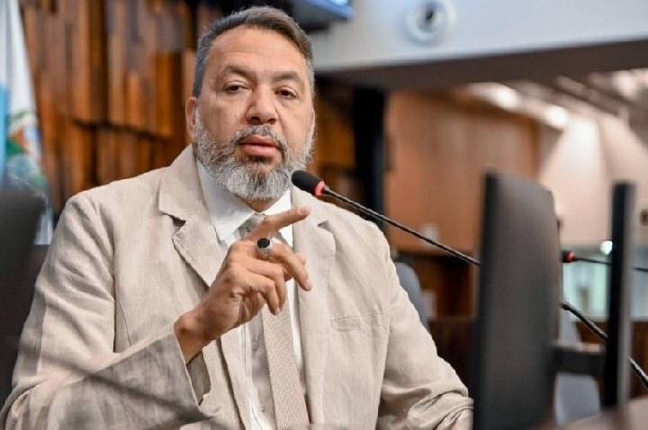 Deputado estadual é preso acusado de lavagem de dinheiro