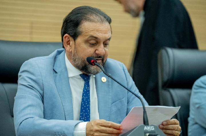 Deputado Laerte Gomes destaca união política, homenageia o pai e defende avanços para Rondônia