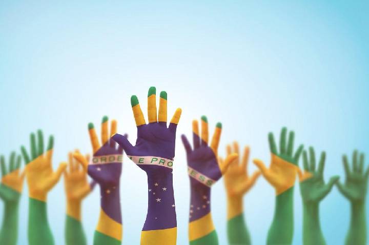 Dia da Democracia destaca papel da Assembleia Legislativa na criação das leis
