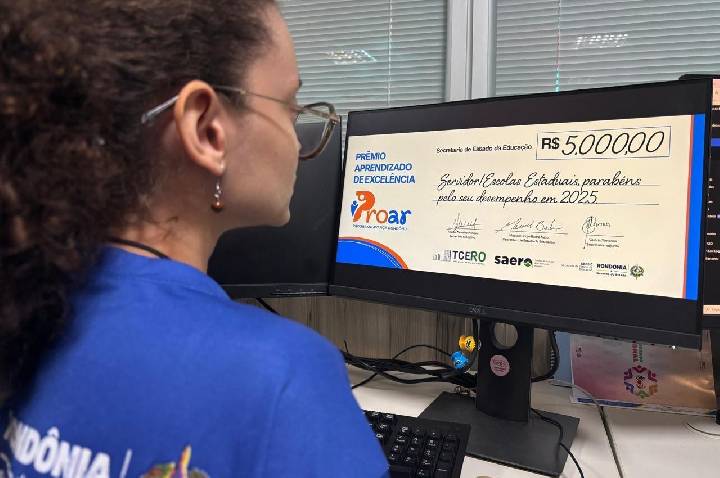 Estudantes, escolas e professores são contemplados em quatro modalidades de premiação do Programa Avança Rondônia