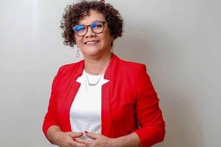 Fátima Cleide resgata trajetória como primeira mulher eleita senadora por Rondônia e retorna às urnas para a Assembleia