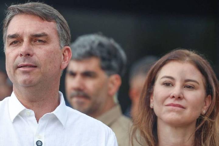 Fontes aliadas e autoridade dos EUA confirmam fuga do senador Flávio Bolsonaro para os EUA