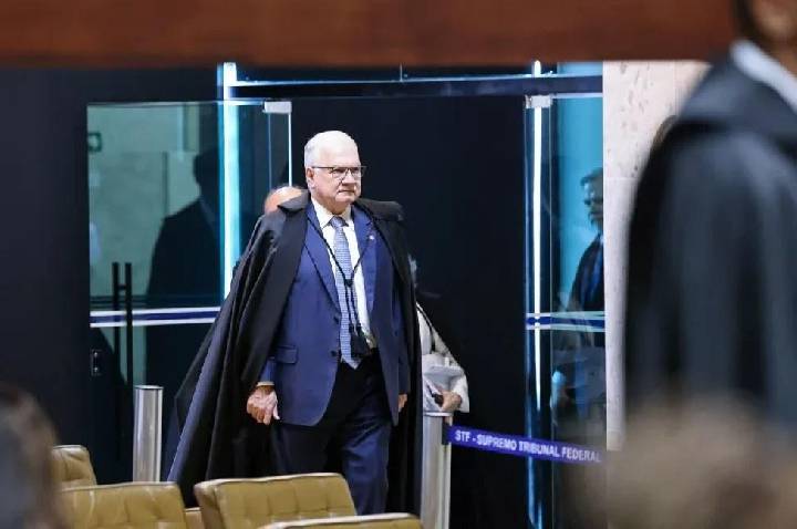 Guerra de petições pode afetar julgamento sobre Moraes no STF