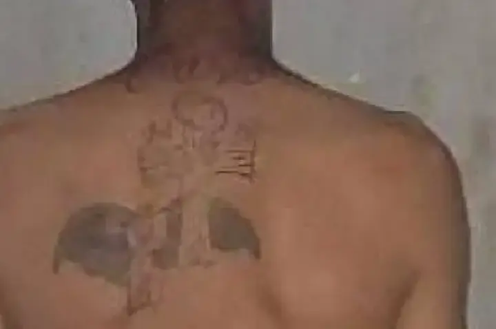 Homem com mandado de prisão em aberto é preso pela Polícia Militar em RO