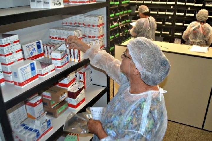 Ieda Chaves garante R$ 2 milhões em medicamentos para Hospital e UBSs de Guajará-Mirim