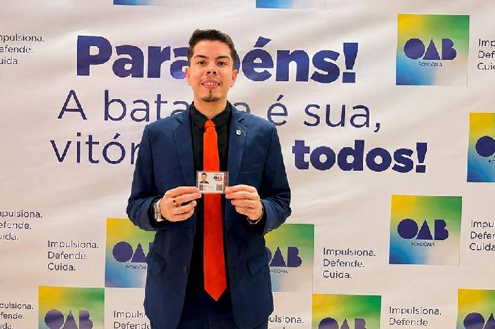 Jovem de Porto Velho conquista carteira da OAB e inicia carreira na advocacia