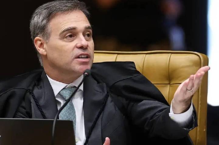 Ministro André Mendonça vota contra julgamento conjunto e placar parcial atinge 3 a 2 no STF