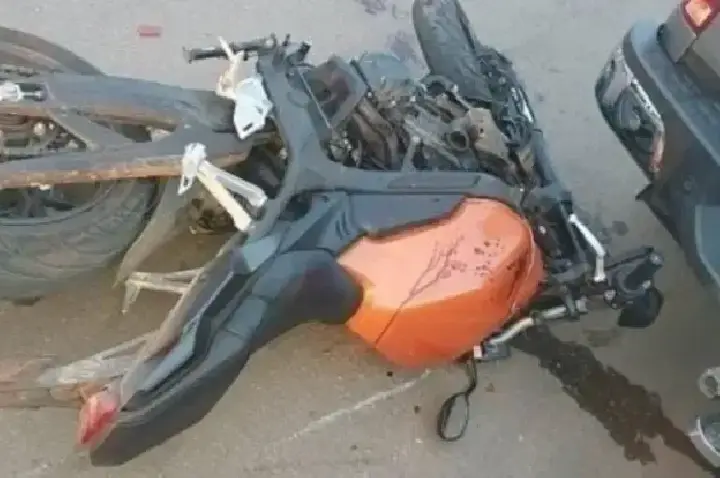 Motociclista fica gravemente ferido em acidente na Avenida Flamboyant