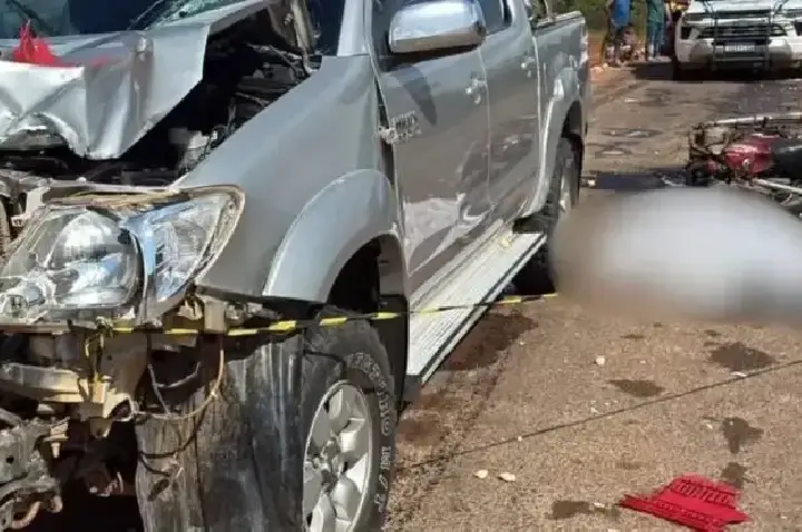 Motociclista morre após batida frontal contra caminhonete em ramal no interior do estado