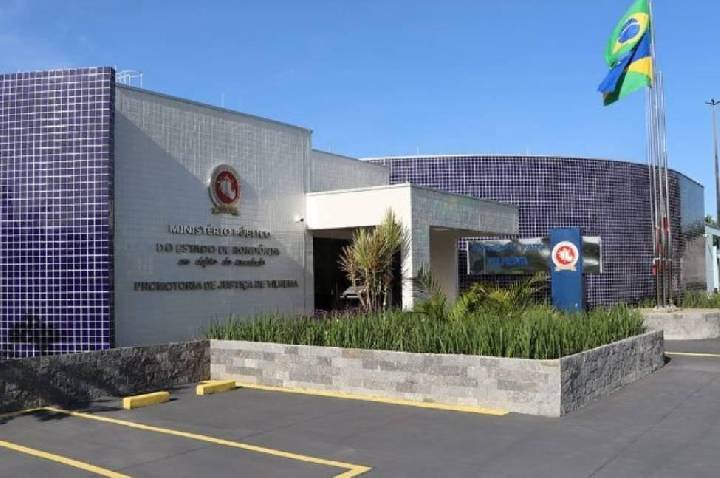 MPRO obtém condenação de réu a 51 anos por feminicídio em Vilhena