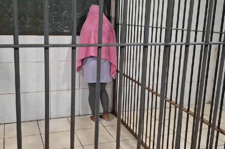 Mulher acredita estar sendo traída e promove quebra-quebra em posto de combustível em RO