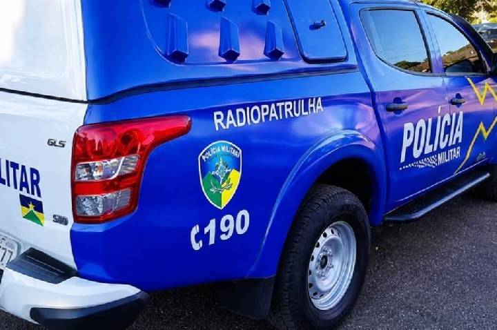 Mulher é agredida pelo ex-marido com socos, chutes e pauladas em RO