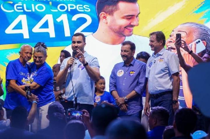 No 7 de Setembro, Célio Lopes lança campanha a deputado federal