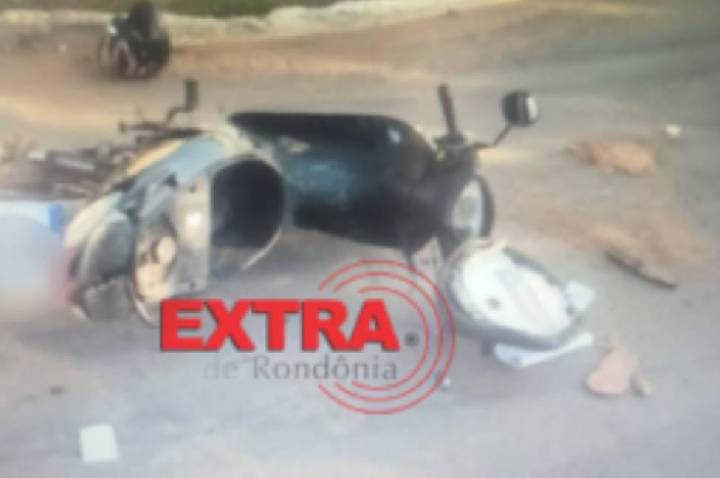 Ofuscamento solar causa colisão entre carro e motoneta e deixa duas pessoas feridas em RO