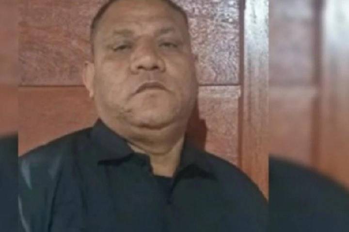 Pastor é morto a tiros por homens encapuzados dentro de igreja