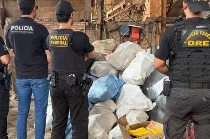 Polícia Federal incinera mais de 1,3 tonelada de drogas apreendidas em Rondônia