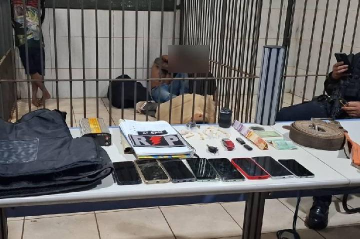 Polícia Militar prende quatro suspeitos e recupera motor de popa, drogas e coletes balísticos em Porto Velho