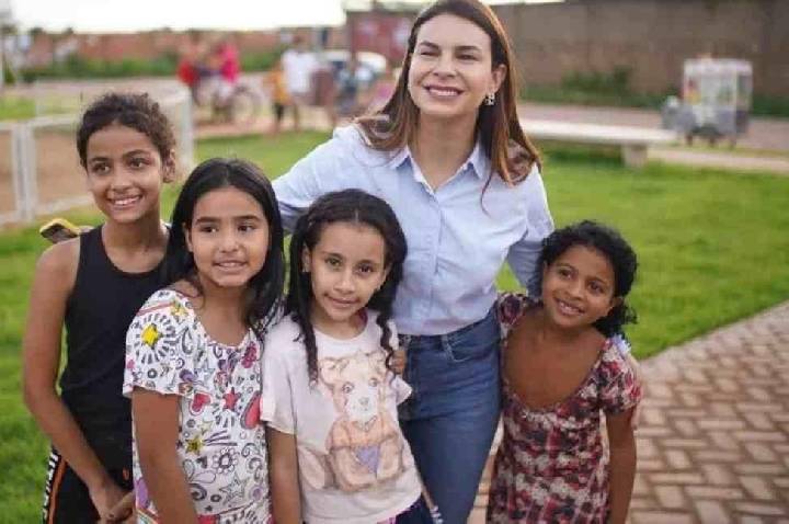 Praças construídas com emendas de Mariana ajudaram a transformar espaços de Porto Velho