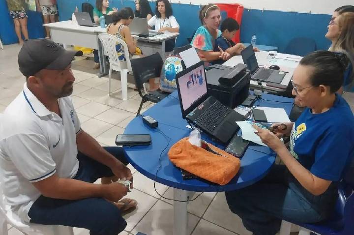 Prefeitura leva atendimento do Cadastro Único à comunidade de Nova Aliança, no Baixo Madeira