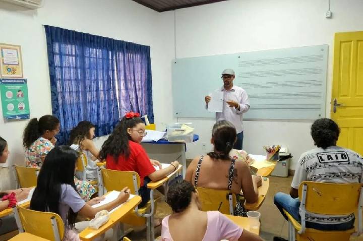 Professores inspiram milhares de vidas por meio da arte e da cultura