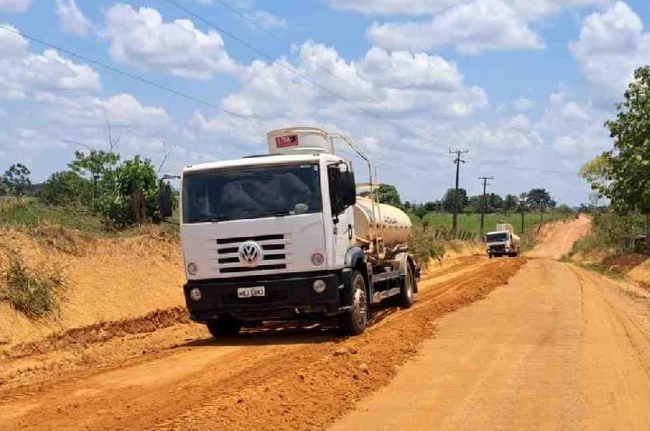 Recuperação da RO-010 beneficia Monte Negro e Cacaulândia