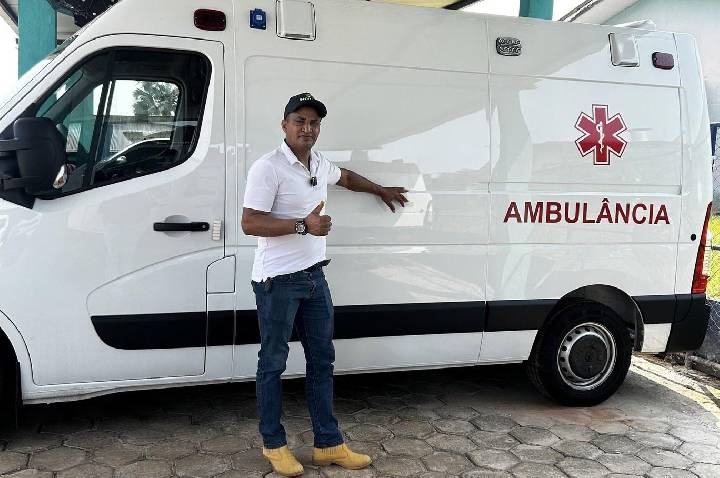 Recurso destinado por Cássio Gois viabiliza ambulância semi-UTI para Chupinguaia