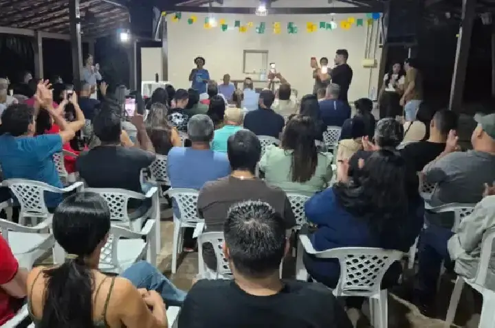 Sílvia Cristina destaca origem humilde em agenda em Porto Velho
