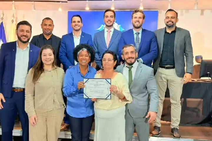 Sílvia Cristina recebe título de cidadã honorária de Ariquemes
