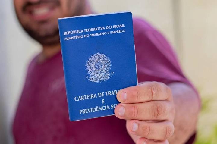 Sine abre 131 vagas de emprego na capital; veja como se candidatar