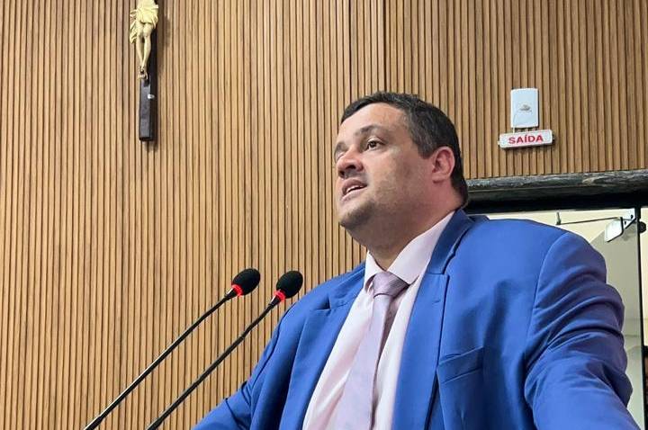 THIAGO TEZZARI ALERTA PARA NOVA TROCA DA EMPRESA DE COLETA DE LIXO EM PORTO VELHO