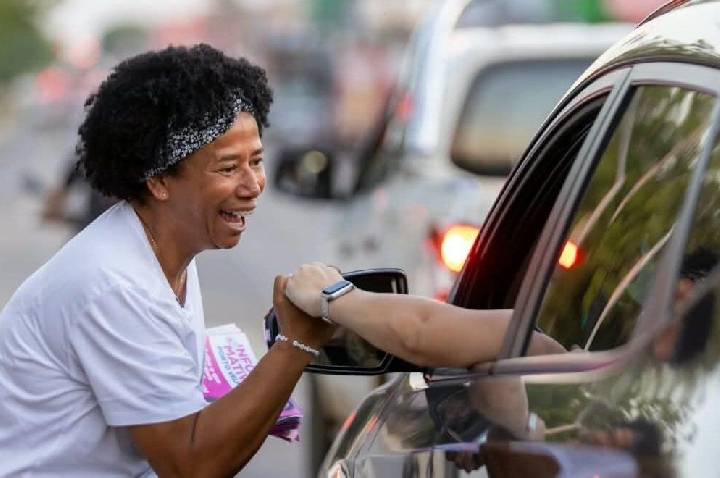 Zona Sul da capital recebe Sílvia Cristina mais uma vez