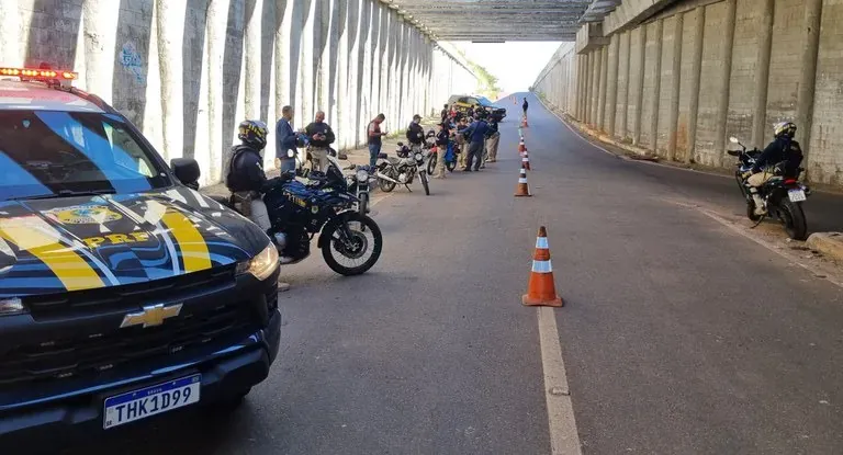 PRF recupera 4 motocicletas adulteradas em menos de 7 horas durante fiscalização na BR-364