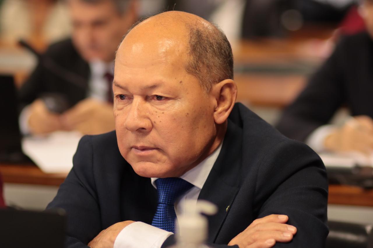 Coronel Chrisóstomo destina mais de R$ 18 milhões para escolas e projetos em Rondônia