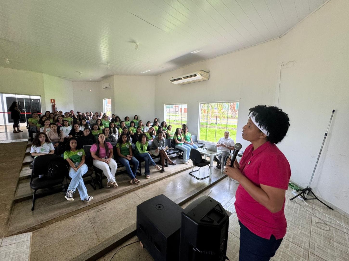 Deputada Sílvia Cristina inicia série de palestras em Rondônia sobre prevenção e diagnóstico precoce do câncer