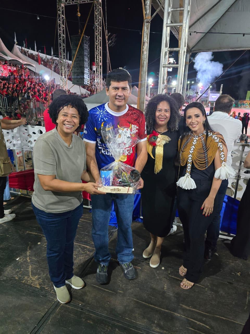 Deputada Sílvia Cristina celebra tradição e espetáculo do Duelo da Fronteira em Guajará-Mirim