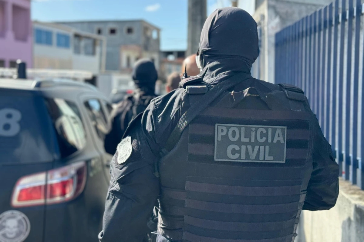 Técnicos de telefonia são sequestrados por facção em Salvador