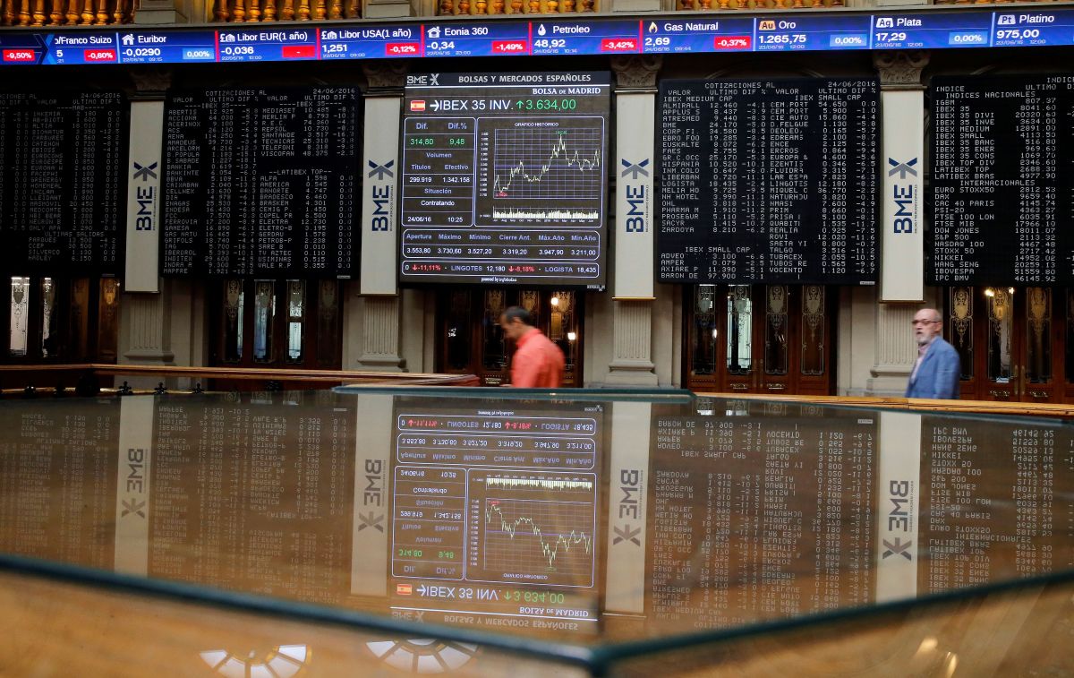 Bolsas da Europa encerram em alta com balanços e Fed no radar