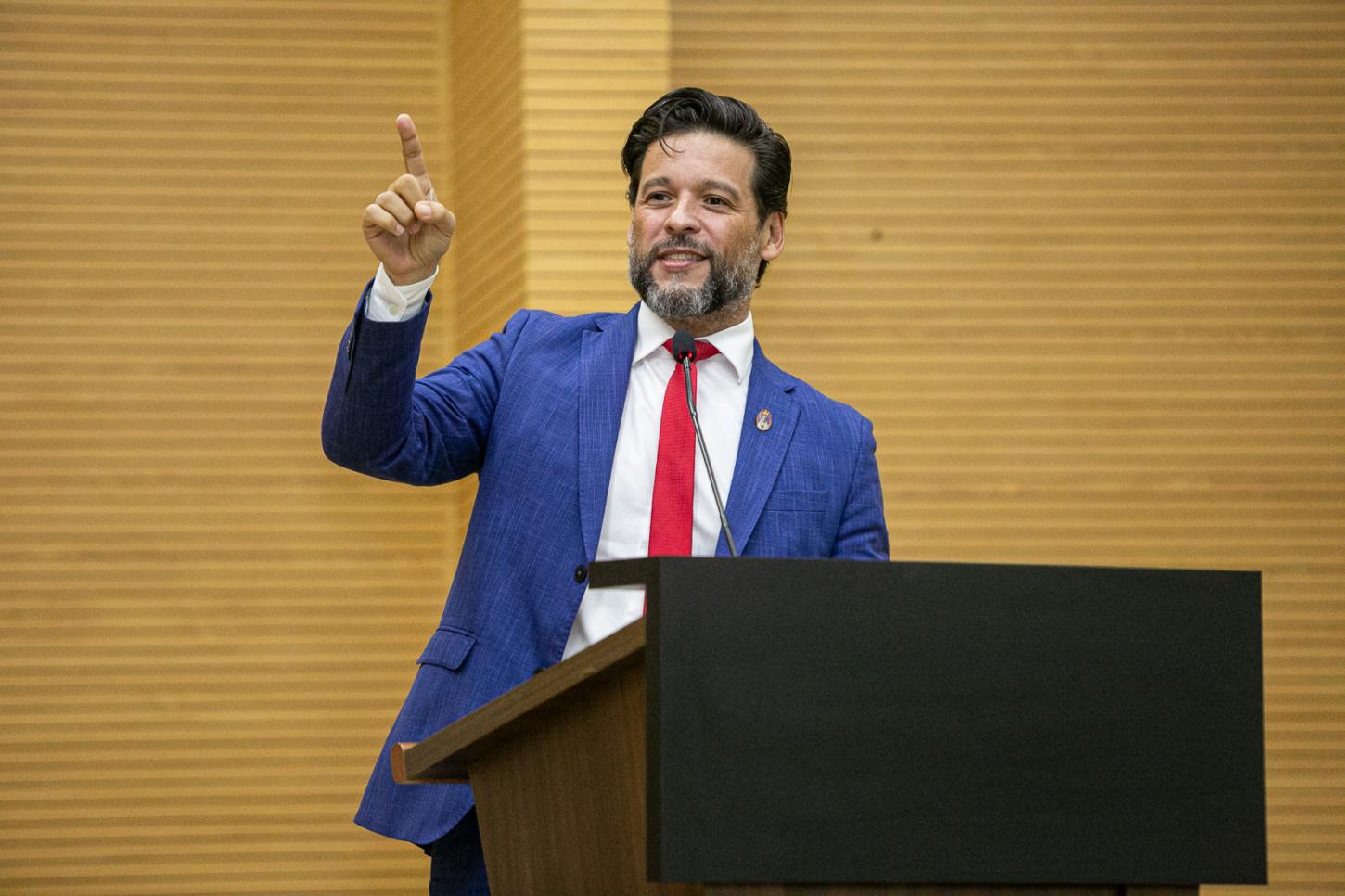 Delegado Camargo cobra publicação imediata do Curso de Formação de Sargentos 2026 e defende valorização da Polícia Militar