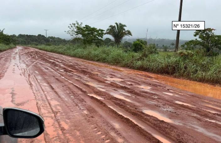 Deputada Dra. Taissa solicita recuperação urgente da RO-370 em Guajará-Mirim