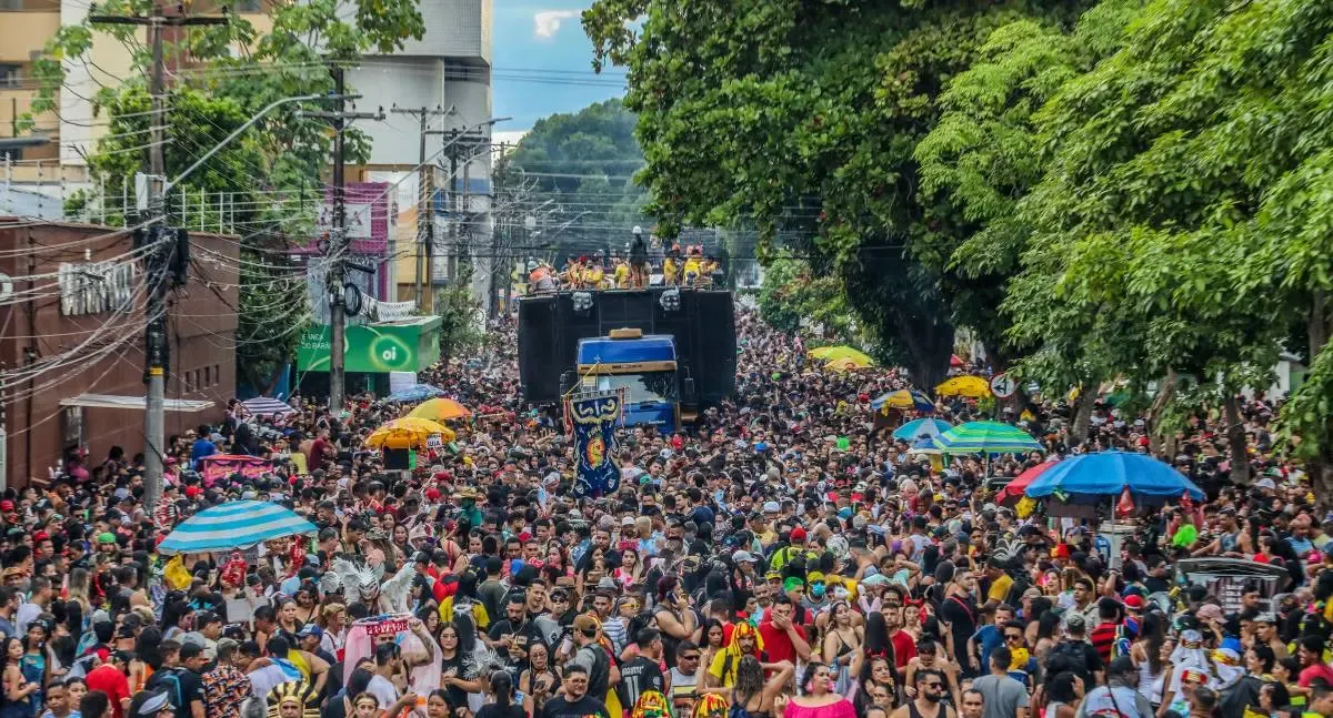 Prefeitura define regras para blocos, desfiles e eventos de rua