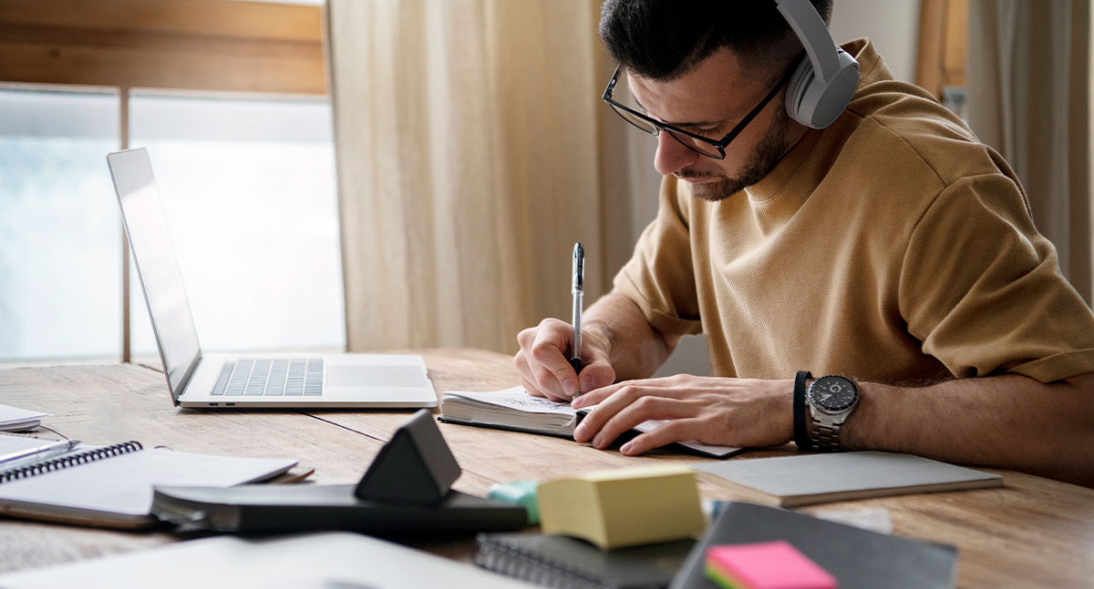 Como escolher pós-graduação online sem sair de Rondônia