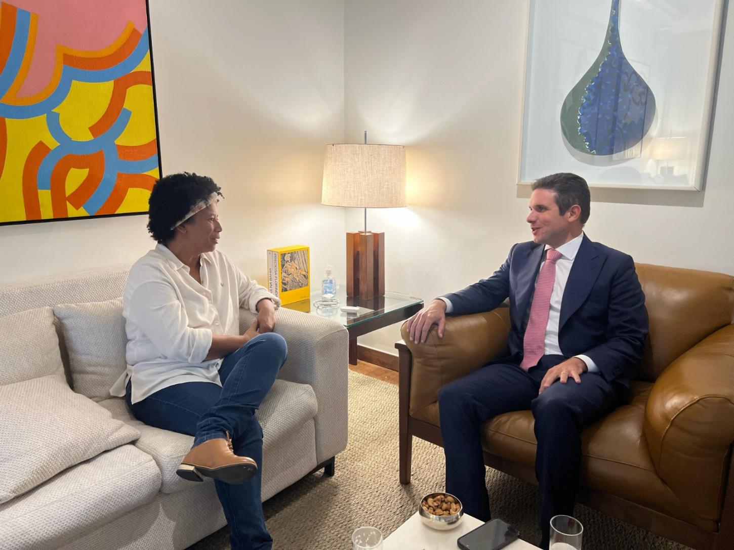 Deputada Sílvia Cristina anuncia reunião com o presidente Hugo Motta, que pode definir rumos da PEC 47
