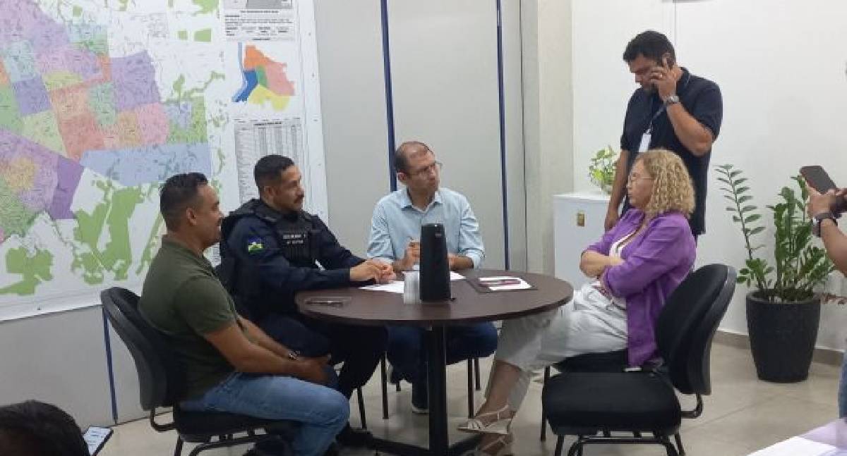 Pedro Geovar articula regularização do 9º Batalhão da PM