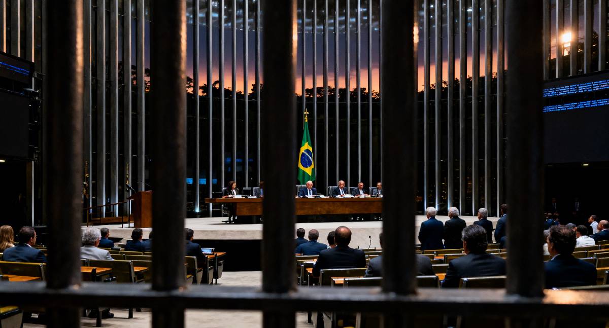 Teto constitucional ou balaio de gatunos?