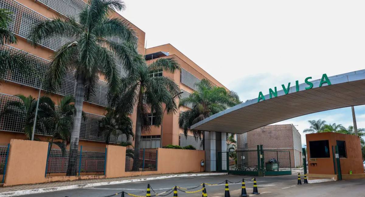 Anvisa alerta para risco de lesão hepática por suplementos de cúrcuma